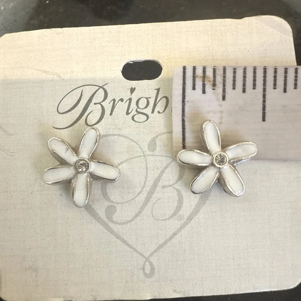 NWT Brighton Enchanting Flower Silver Post‎ Earrings White Enamel Preppy Career - Picture 3 of 3